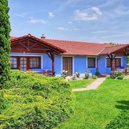 Magyar Apartmanhazak I-Iii. Zalakaros Exterior foto