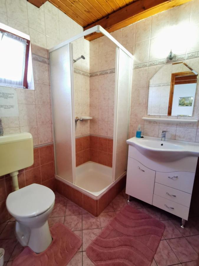 Magyar Apartmanhazak I-Iii. Zalakaros Exterior foto