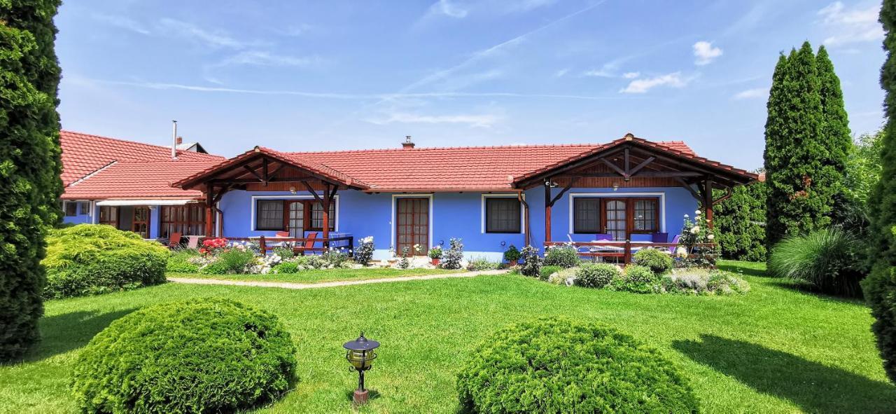 Magyar Apartmanhazak I-Iii. Zalakaros Exterior foto