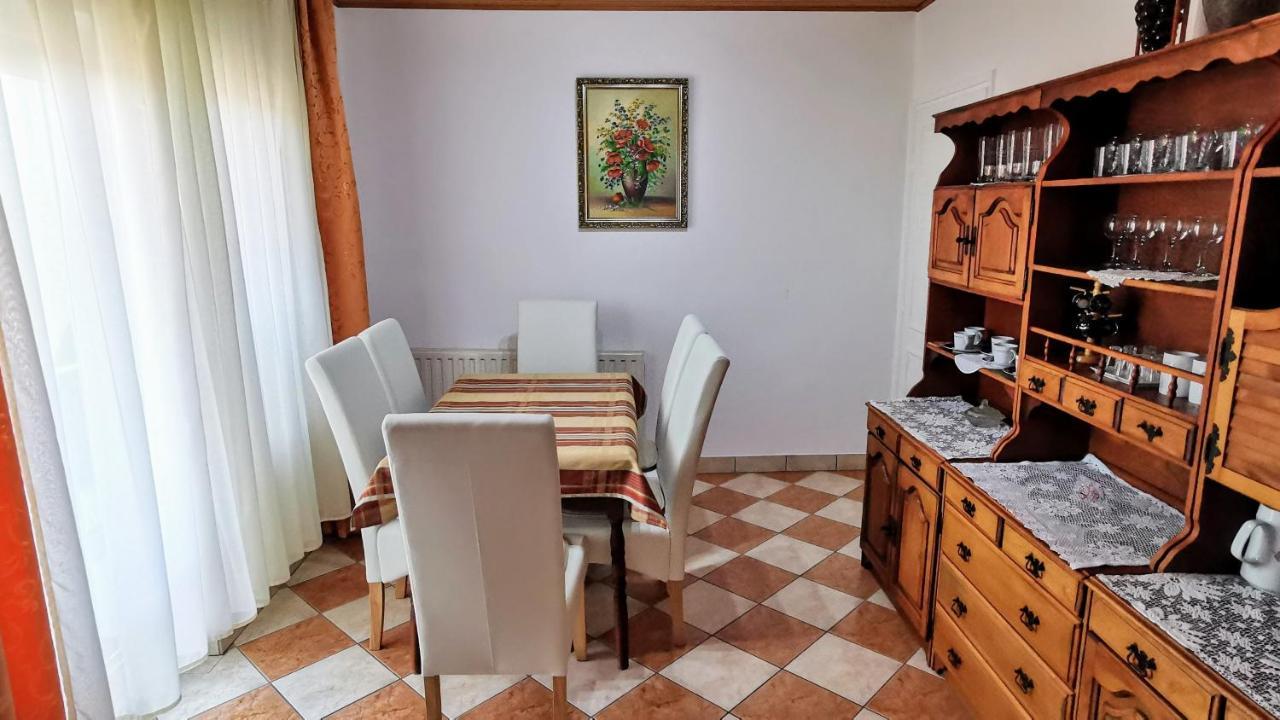 Magyar Apartmanhazak I-Iii. Zalakaros Exterior foto