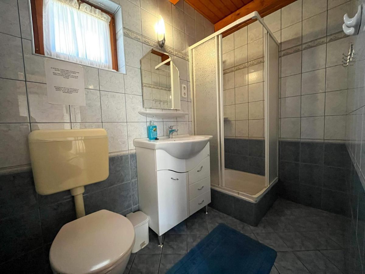 Magyar Apartmanhazak I-Iii. Zalakaros Exterior foto