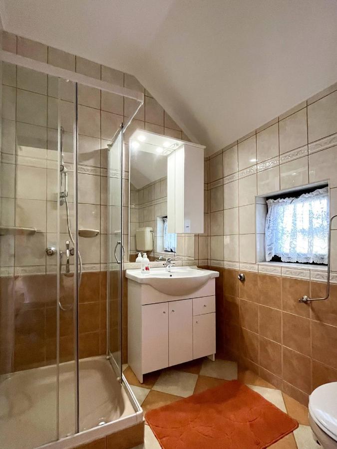 Magyar Apartmanhazak I-Iii. Zalakaros Exterior foto