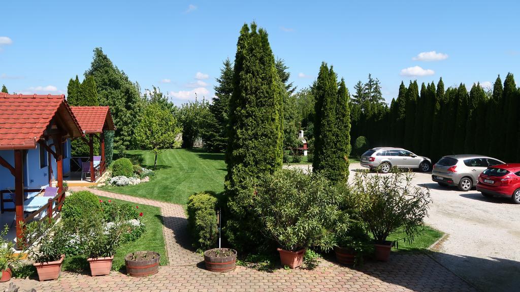Magyar Apartmanhazak I-Iii. Zalakaros Exterior foto